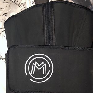 Brand new WhatWaist Waist Trainer
